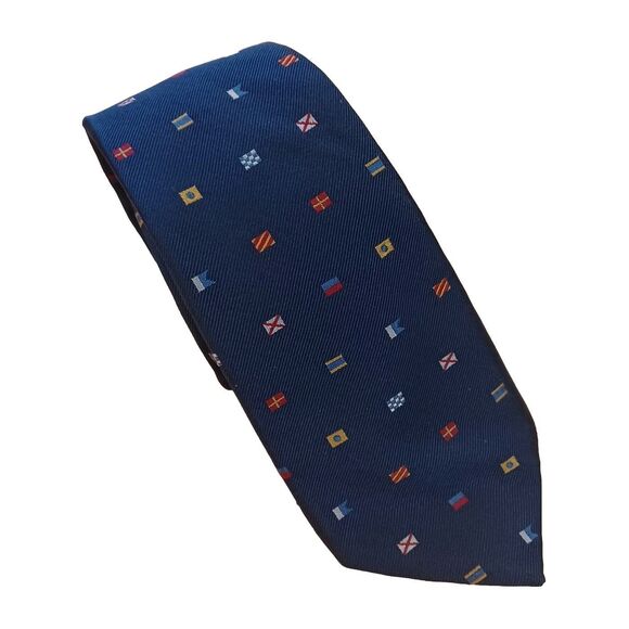 Vineyard Vines Silk Neck Tie 60"x4" All Over Flag Print Navy Blue Preppy Sailing - Picture 1 of 5